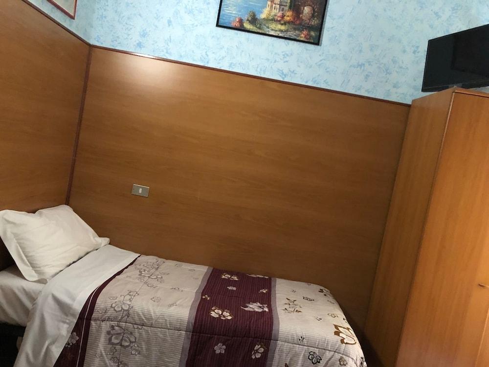 מלון טורינו Don Chisciotte מראה חיצוני תמונה